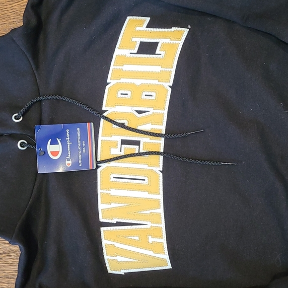 Vanderbilt Sweater - Picture 2 of 4